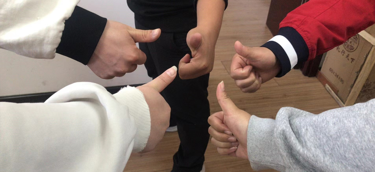 管家式服務(wù)，定期回訪(fǎng)